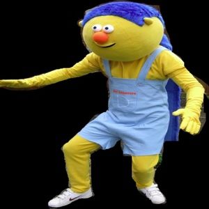 Meet your Posher, Ella